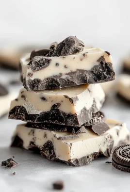 Caramel White Chocolate Oreo Bark